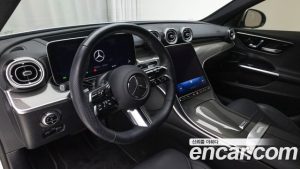 Mercedes-Benz C-Class C300 4MATIC AMG Line 2023 года из Южной Кореи
