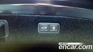 Genesis G90 Бензин 3.5 Turbo e-S/C AWD 2026 года из Южной Кореи