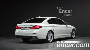 BMW 5-Series 530i xDrive Luxury 2023 года из Южной Кореи