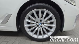 BMW 5-Series 530i xDrive Luxury 2023 года из Южной Кореи