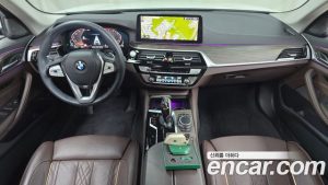 BMW 5-Series 530i xDrive Luxury 2023 года из Южной Кореи