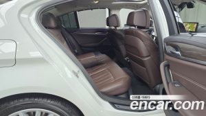 BMW 5-Series 530i xDrive Luxury 2023 года из Южной Кореи