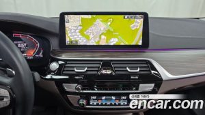BMW 5-Series 530i xDrive Luxury 2023 года из Южной Кореи