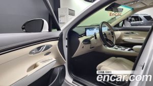 Genesis GV70 2.5T Бензин AWD 2025 года из Южной Кореи