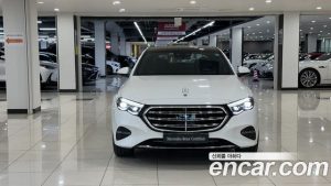 Mercedes-Benz E-Class E450 4MATIC Exclusive 2024 года из Южной Кореи
