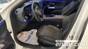 Mercedes-Benz E-Class E450 4MATIC Exclusive 2024 года из Южной Кореи