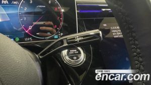 Mercedes-Benz E-Class E450 4MATIC Exclusive 2024 года из Южной Кореи