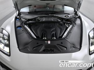 Porsche Panamera 2.9 AWD 2025 года из Южной Кореи
