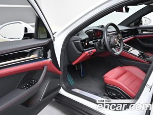 Porsche Panamera 2.9 AWD 2025 года из Южной Кореи