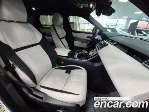 Land Rover Range Rover Velar 2.0 P250 R-Dynamic SE 2023 года из Южной Кореи