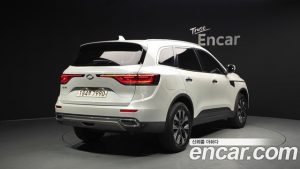 Renault-KoreaSamsung QM6 2.0 GDe LE Signature 2WD 2023 года из Южной Кореи