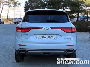 Renault-KoreaSamsung QM6 2.0 GDe LE Signature 2WD 2023 года из Южной Кореи