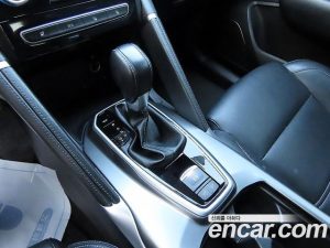 Renault-KoreaSamsung QM6 2.0 GDe LE Signature 2WD 2023 года из Южной Кореи