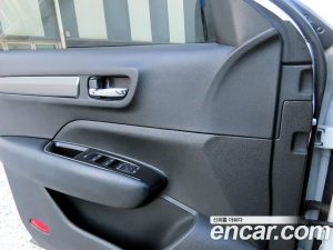 Renault-KoreaSamsung QM6 2.0 GDe LE Signature 2WD 2023 года из Южной Кореи