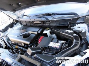 Renault-KoreaSamsung QM6 2.0 GDe LE Signature 2WD 2023 года из Южной Кореи