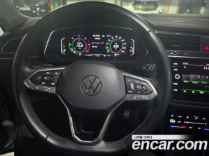 Volkswagen Tiguan 2.0 TDI Premium 2022 года из Южной Кореи