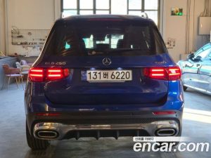 Mercedes-Benz GLB-Class GLB250 4MATIC 2025 года из Южной Кореи