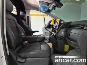 Hyundai Staria Wagon 3Door 2025 года из Южной Кореи