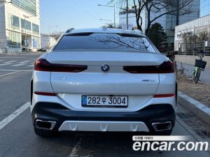 BMW X6 xDrive40i M Sport 2025 года из Южной Кореи