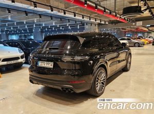 Porsche Cayenne 3.0 2023 года из Южной Кореи