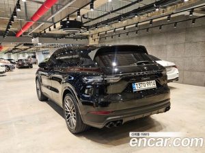 Porsche Cayenne 3.0 2023 года из Южной Кореи