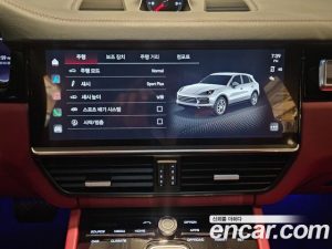 Porsche Cayenne 3.0 2023 года из Южной Кореи