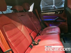 Porsche Cayenne 3.0 2023 года из Южной Кореи