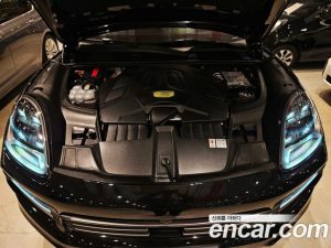 Porsche Cayenne 3.0 2023 года из Южной Кореи