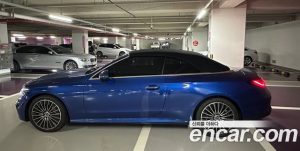 Mercedes-Benz CLE-Class CLE200 Cabriolet 2025 года из Южной Кореи
