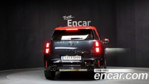 Mini Countryman ALL4 JCW First Edition 2025 года из Южной Кореи