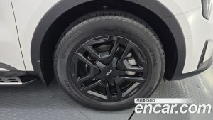 Kia Sorento HEV 1.6 2WD 2024 года из Южной Кореи