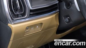Kia Sorento HEV 1.6 2WD 2024 года из Южной Кореи