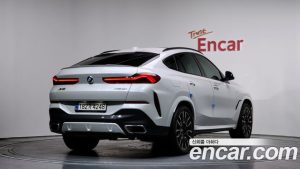 BMW X6 xDrive40i M Sport 2024 года из Южной Кореи