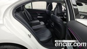 Mercedes-Benz E-Class E220d 4MATIC Exclusive 2025 года из Южной Кореи