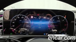 Mercedes-Benz E-Class E220d 4MATIC Exclusive 2025 года из Южной Кореи