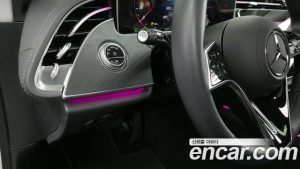 Mercedes-Benz E-Class E220d 4MATIC Exclusive 2025 года из Южной Кореи
