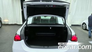 Mercedes-Benz E-Class E220d 4MATIC Exclusive 2025 года из Южной Кореи