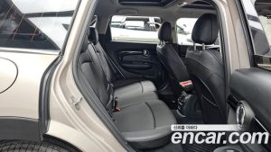 Mini Clubman CLASSIC 2024 года из Южной Кореи