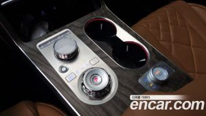 Genesis GV80 2.5T Бензин AWD 2024 года из Южной Кореи