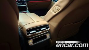 Genesis GV80 2.5T Бензин AWD 2024 года из Южной Кореи