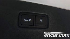 Genesis GV80 2.5T Бензин AWD 2024 года из Южной Кореи