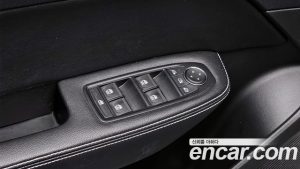 Renault-KoreaSamsung XM3 1.6 GTe RE 2023 года из Южной Кореи