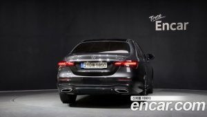 Mercedes-Benz E-Class E350 4MATIC AMG Line 2023 года из Южной Кореи