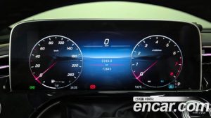 Mercedes-Benz E-Class E300 4MATIC AMG Line 2024 года из Южной Кореи