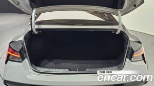 Hyundai AVANTE 1.6 2026 года из Южной Кореи