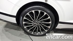 Hyundai Grandeur Calligraphy 2024 года из Южной Кореи