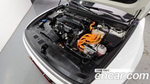 Hyundai Grandeur Calligraphy 2024 года из Южной Кореи