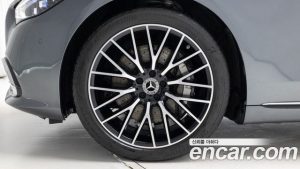 Mercedes-Benz S-Class S450L 4MATIC 2025 года из Южной Кореи