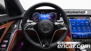 Mercedes-Benz S-Class S450L 4MATIC 2025 года из Южной Кореи