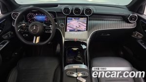 Mercedes-Benz GLC-Class GLC300 4MATIC Coupe 2024 года из Южной Кореи